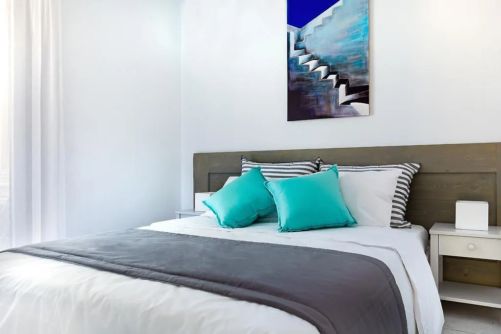 *** Lejlighedshotel Bay Bees Sea View Suites & Homes Platys Gialos  Grækenland