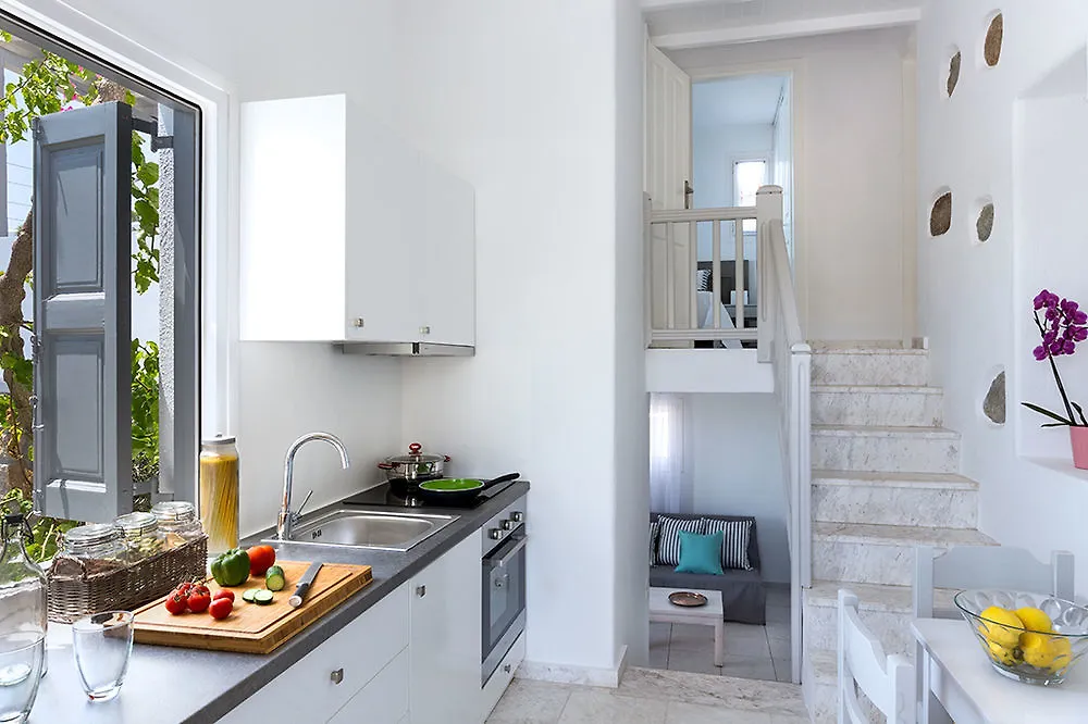 Bay Bees Sea View Suites & Homes Platys Gialos  Grækenland